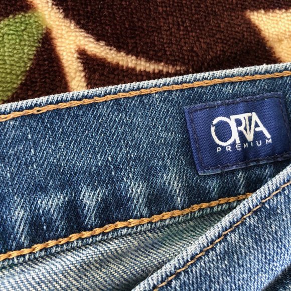 Lucky Brand Charlie Skinny Distressed Jeans - Picture 10 of 10